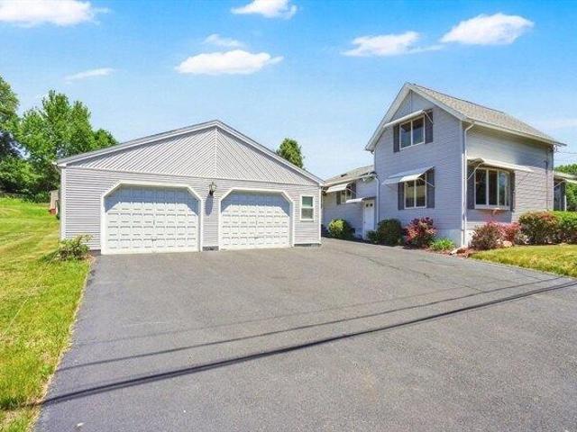 House for sale in Hampden, Massachusetts