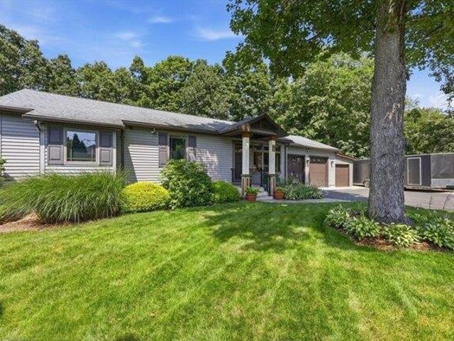 House for sale in Hampden, Massachusetts