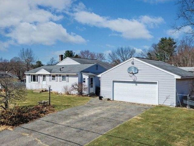 House for sale in Hampden, Massachusetts