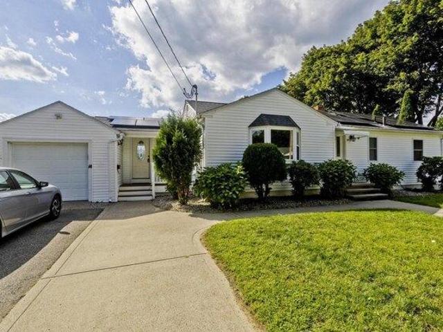 House for sale in Hampden, Massachusetts