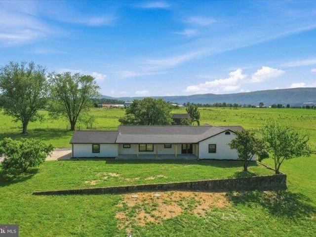 House for sale in Virginia
