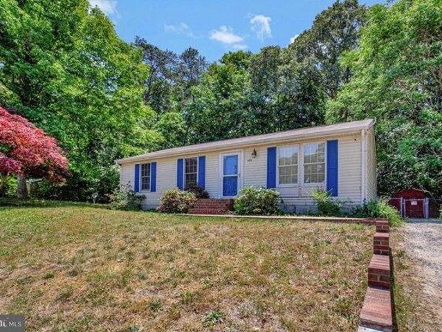 House for sale in Lusby, Maryland