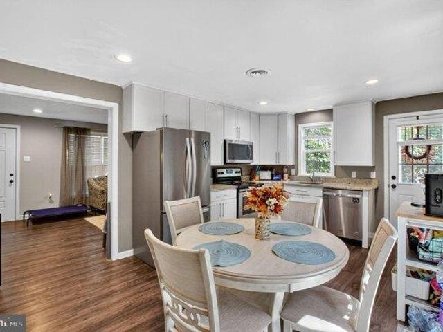 House for sale in Lusby, Maryland