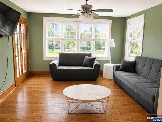 House for sale in Lyndhurst, New Jersey