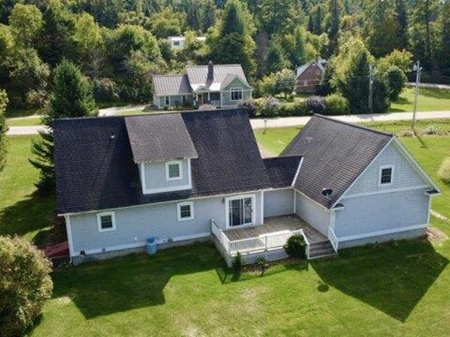 House for sale in Lyndon, Caledonia County