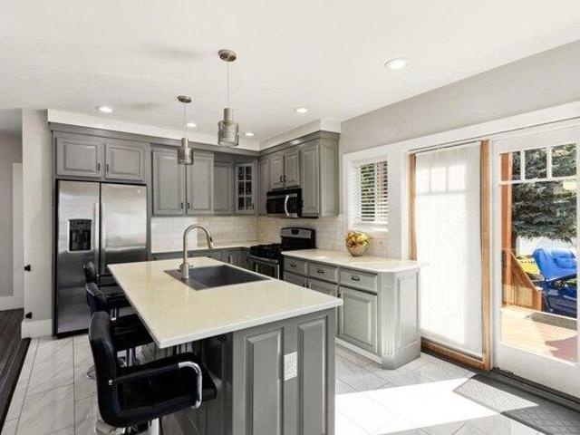 House for sale in Lynn, Essex County
