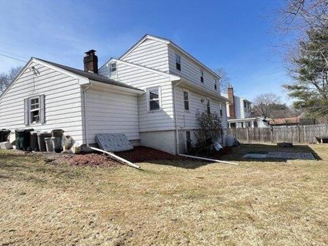House for sale in Lynnfield, Massachusetts
