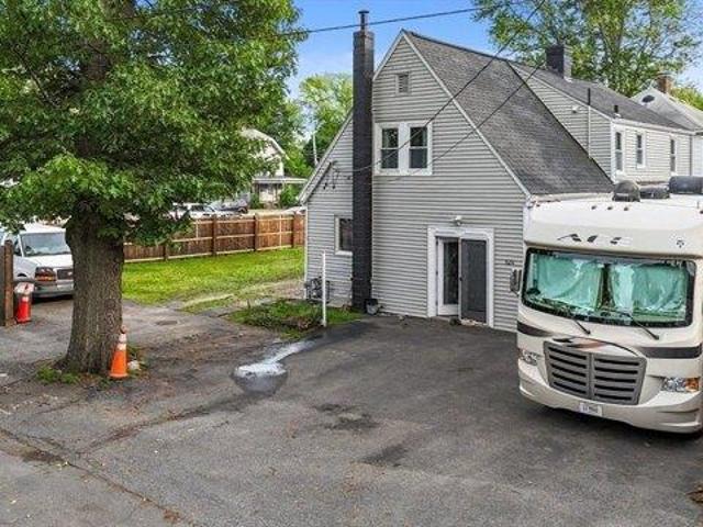 House for sale in Lynnfield, Massachusetts