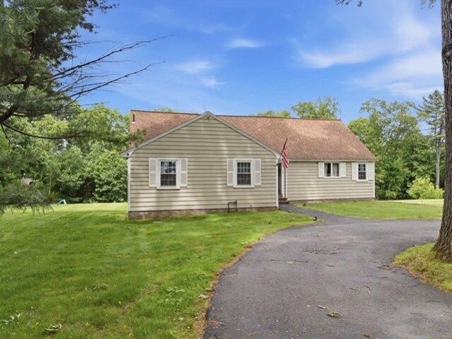 House for sale in Lynnfield, Massachusetts