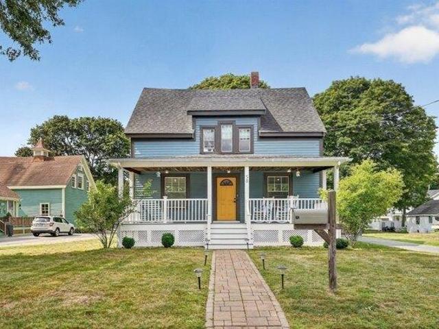House for sale in Lynnfield, Massachusetts