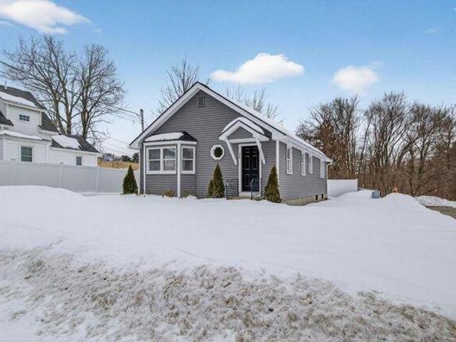 House for sale in New Hampshire