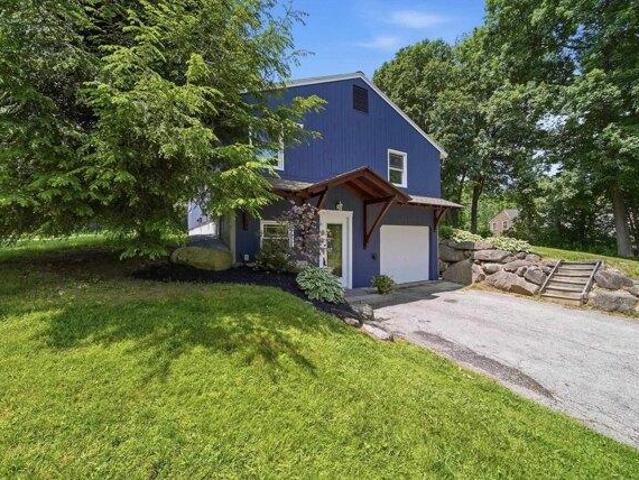 House for sale in New Hampshire