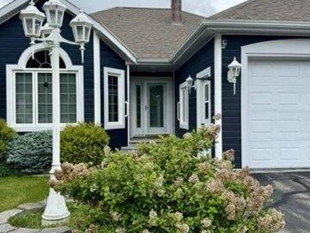 House for sale in Maine