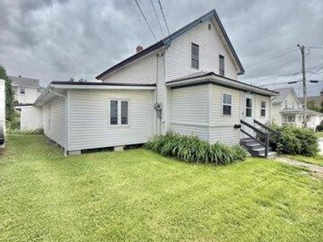 House for sale in Maine