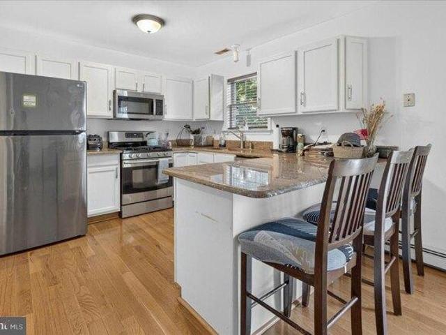 House for sale in Manahawkin, New Jersey