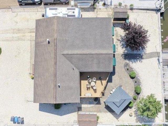 House for sale in Manahawkin, New Jersey