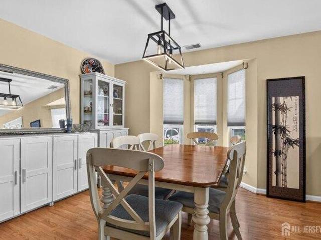 House for sale in Knob Hill, Manalapan Township