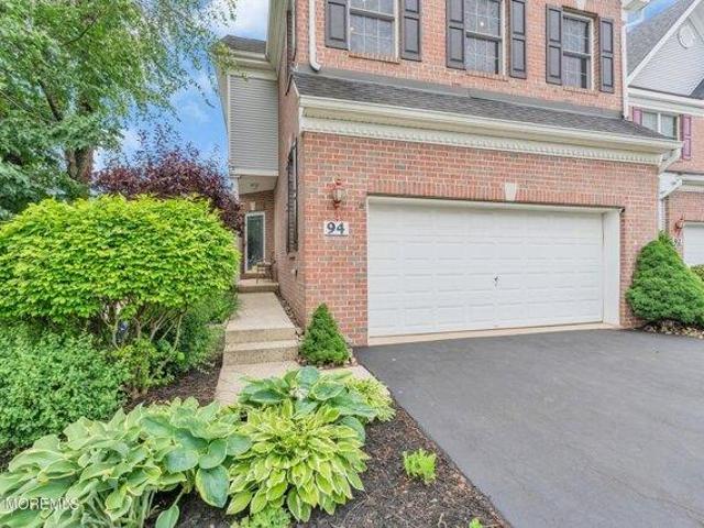 House for sale in Meadow Creek, Manalapan Township