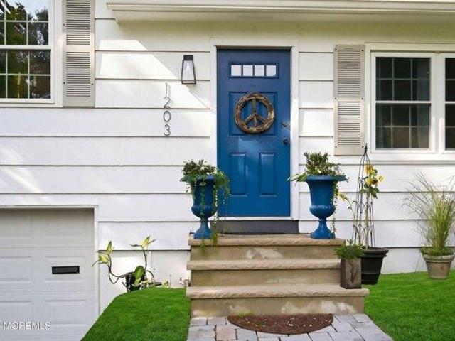 House for sale in Monmouth, New Jersey