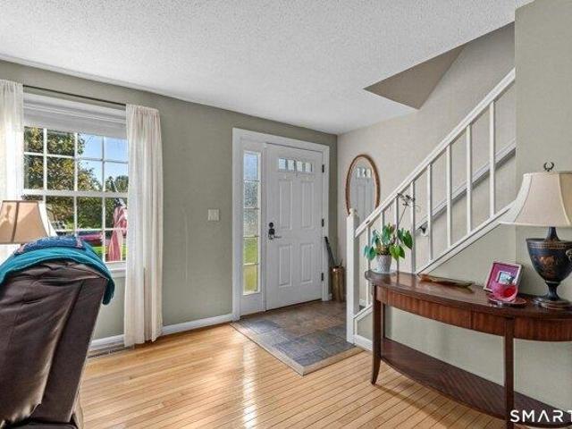 House for sale in Lydallville, Manchester
