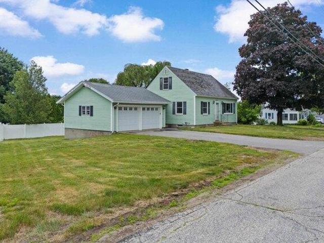 House for sale in New Hampshire
