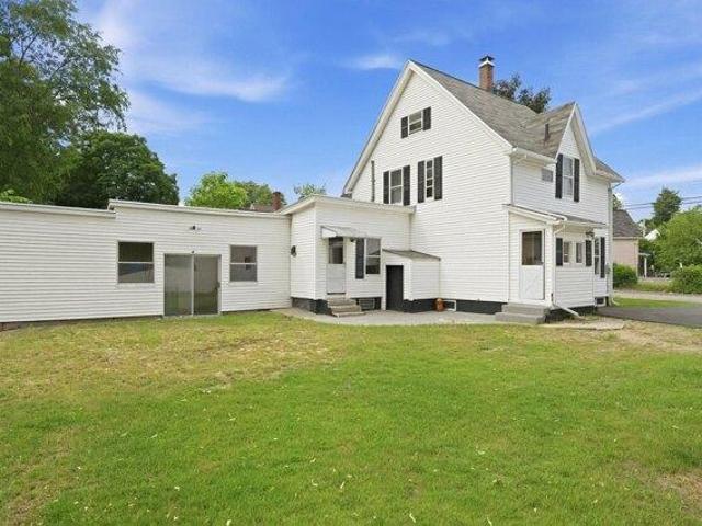 House for sale in New Hampshire