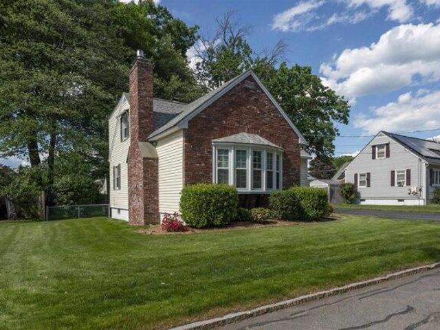 House for sale in New Hampshire
