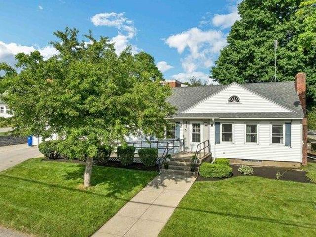 House for sale in New Hampshire