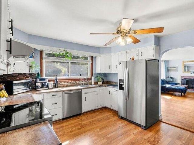 House for sale in Wolfe Park, Manchester