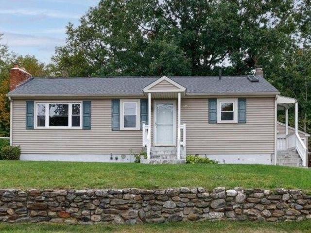 House for sale in Manchester, Hillsborough County