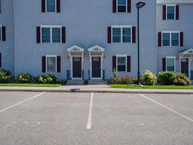 House for sale in Manchester, Hillsborough County