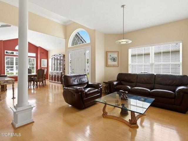 House for sale in Whiting, New Jersey