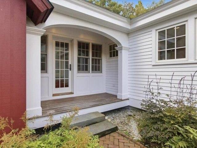 House for sale in Manchester, Bennington County