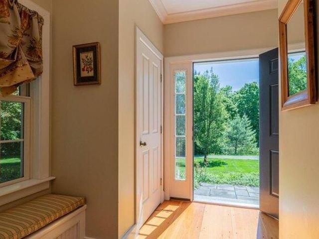House for sale in Manchester, Bennington County