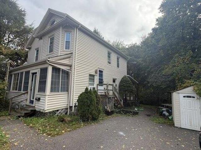 House for sale in Mansfield, Bristol County