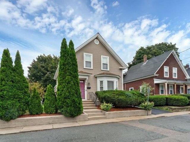 House for sale in Mansfield, Bristol County