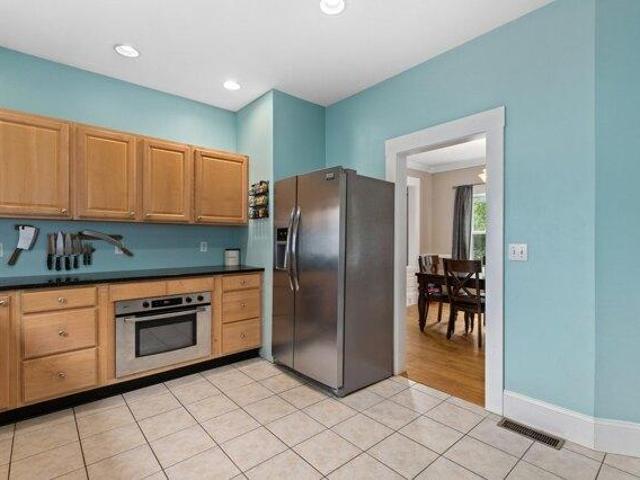 House for sale in Mansfield, Bristol County
