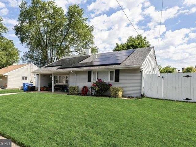 House for sale in Maple Shade, New Jersey
