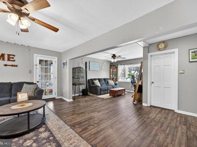 House for sale in Maple Shade, New Jersey