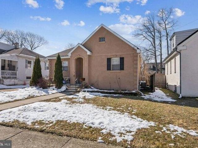 House for sale in Maple Shade, New Jersey