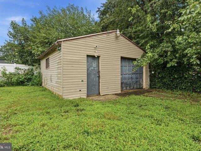 House for sale in Maple Shade, New Jersey