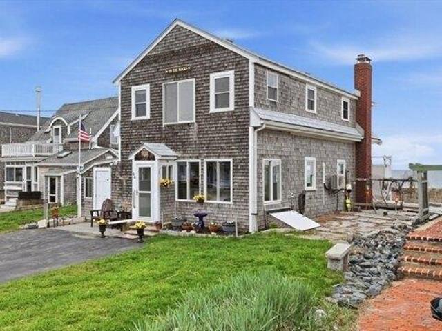House for sale in Brant Rock, Massachusetts