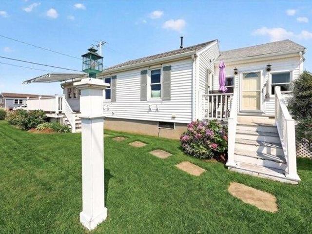 House for sale in Brant Rock, Massachusetts