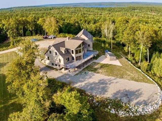 House for sale in Maine