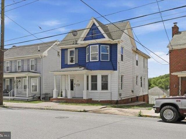 House for sale in Falling Waters, West Virginia