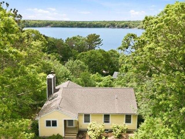 House for sale in Mashpee, Massachusetts