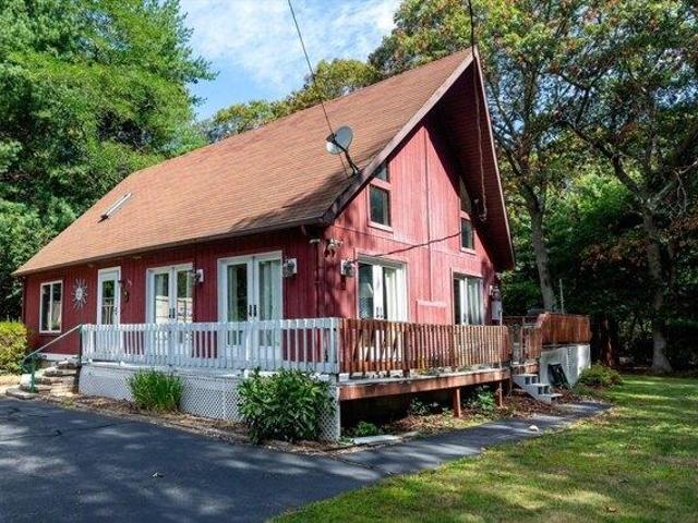 House for sale in Mashpee, Massachusetts