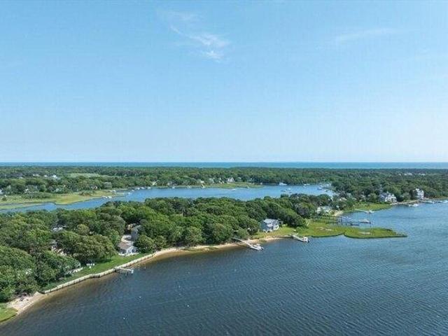 House for sale in Mashpee, Massachusetts