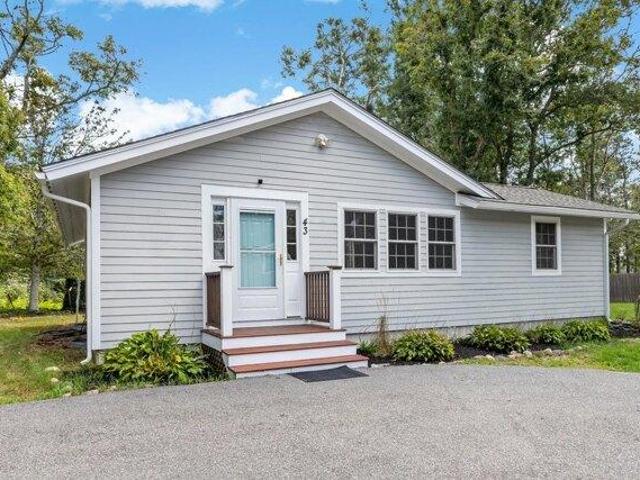 House for sale in Mashpee, Barnstable County