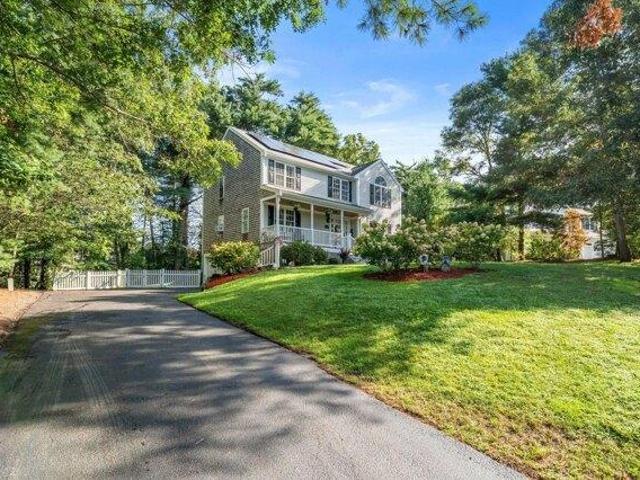 House for sale in Mashpee, Barnstable County